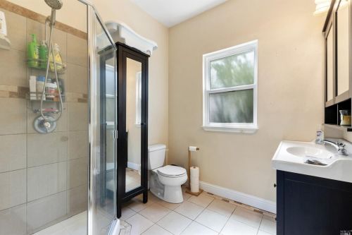 293 Valley St, Willits CA  95490-3623 exterior