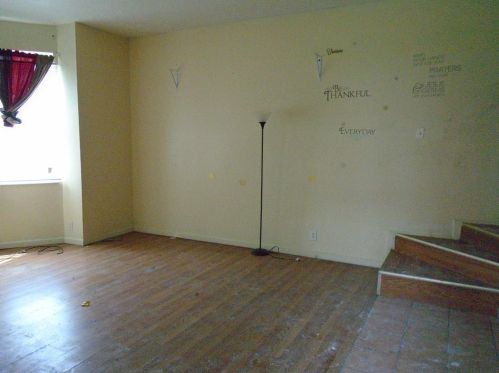 935 Elberon Ave, Cincinnati, OH 45205-1933
