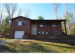172 Bostwick Rd, Hendersonville, NC 28791-8521