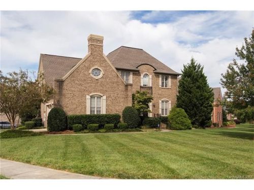 4204 Green Park Ct, Harrisburg, NC 28075-6704