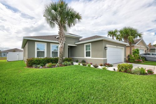 3620 Sapphire Hollow Way, Fort Pierce, FL 34981