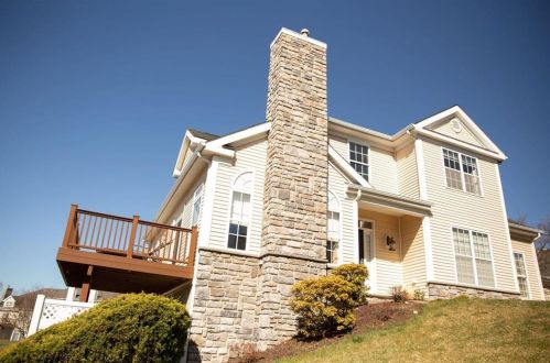234 Eagles Creek Ct, Easton, PA 18042-6991