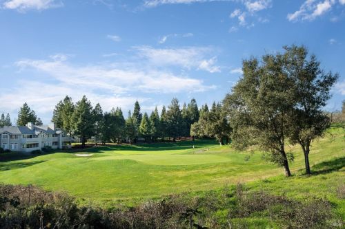 2090 Stonefield Ln, Santa Rosa CA  95403-0951 exterior