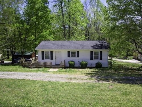 846 Hafner Rd, Charlotte TN  37036-6214 exterior