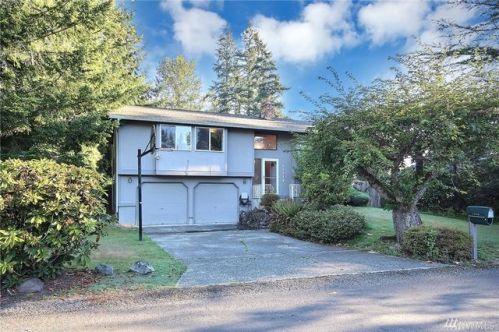 12210 Tatoosh Rd, Puyallup, WA 98374-2983