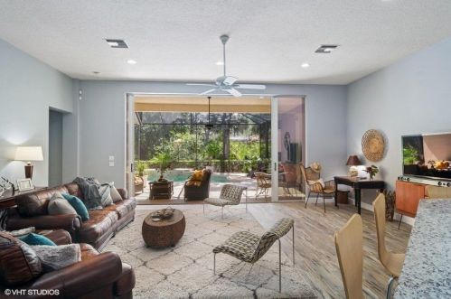 9207 Avenel Ln, Port Saint Lucie FL  34986-3266 exterior