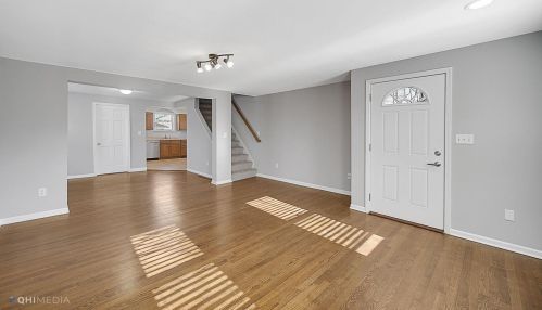 308 Porter St, Crown Point, IN 46307-3276