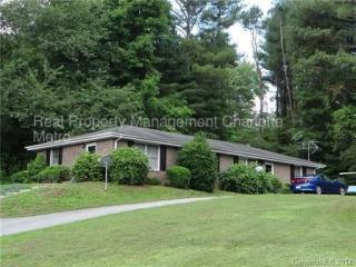 1423 11th Street Dr, Hickory NC  28601-2221 exterior