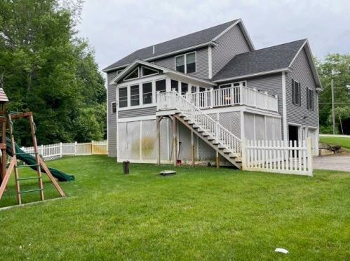 506 Borough Rd, Allenstown NH  03275-3806 exterior
