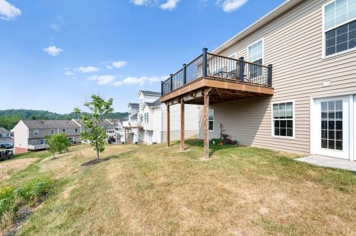 128 Craig St, Imperial PA  15126-9743 exterior