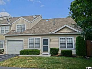 18 Courtyard Dr, Carlisle, PA 17013-1395