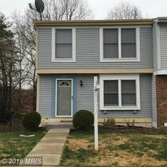 3525 Belfry Ln, Woodbridge, VA 22192-4355