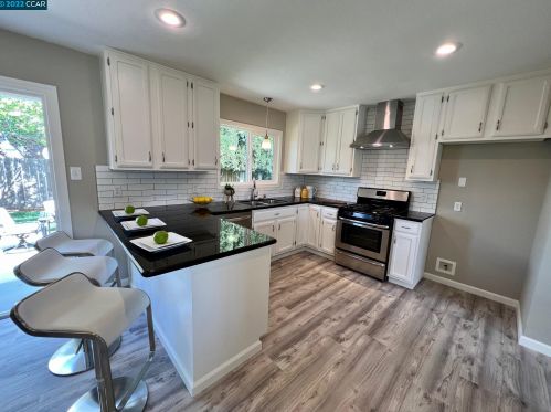 3544 Halifax Way, Concord CA  94520-1540 exterior