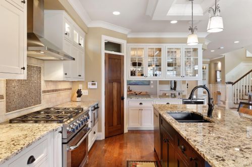 3810 Upton Ave, Minneapolis MN 55410-1239 exterior