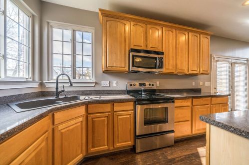 9663 Manassas Dr, Florence KY  41042-8318 exterior