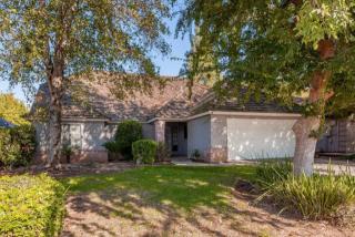 4250 Sierra Ave, Fresno, CA 93722-3683