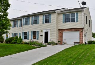 260 H St, Carlisle, PA 17013-1396