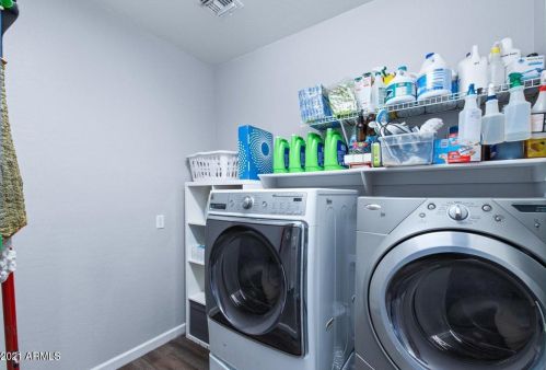 16811 27th Ave, Phoenix AZ 85027-1805 exterior