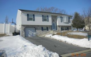 960 Harmony Hl, Lebanon, PA 17046-2219