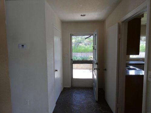 19515 Japatul Rd, Alpine CA  91901-3412 exterior