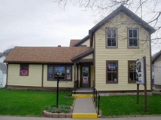 417 Main St, Village Creek, IA 52151-9709