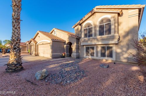 827 Maple Ct, Chandler, AZ 85226-1838