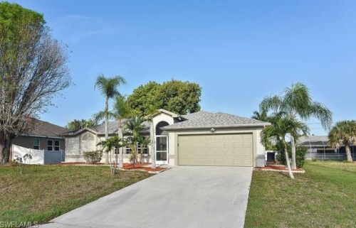 3330 27th Ave, Cape Coral, FL 33914-4826