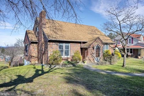 3197 Marietta Ave, Lancaster, PA 17601-1245