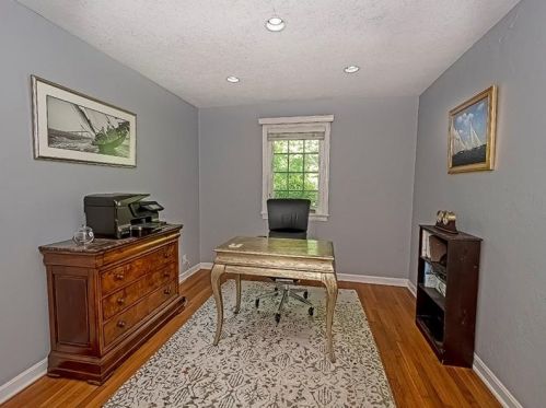 16 Frst Gln Dr, Pittsburgh PA 15228-1512 exterior