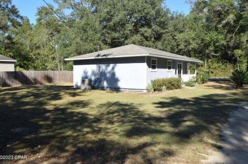 26 Sadler Cir, Freeport FL  32439-6126 exterior