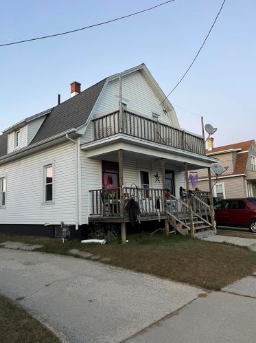 1030 23rd St, Two Rivers, WI 54241-2407