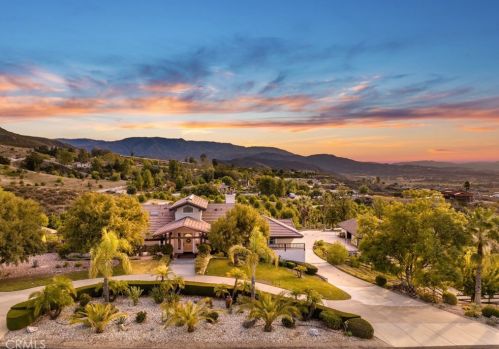 41777 Parado Del Sol Dr, Temecula CA  92592-8998 exterior