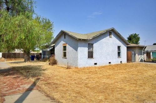 525 Rush St, Madera, CA 93638-2444