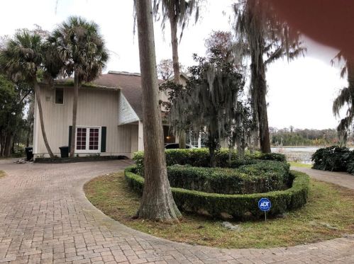 9869 Lake Georgia Dr, Orlando, FL 32817-3118