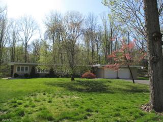 35 Glenwood Dr, Montville Township NJ  07045-9715 exterior