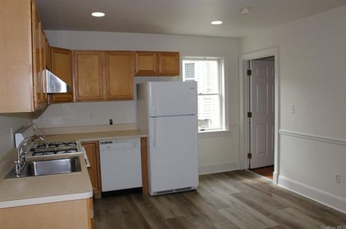 246 Purchase St, Purchase NY  10577-2108 exterior