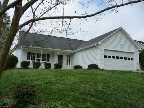 110 Fiddlers Run Ct, Kernersville, NC 27284-7760