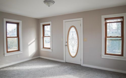 240 Jefferson St, Sugar Grove Lake, OH 44833-2416