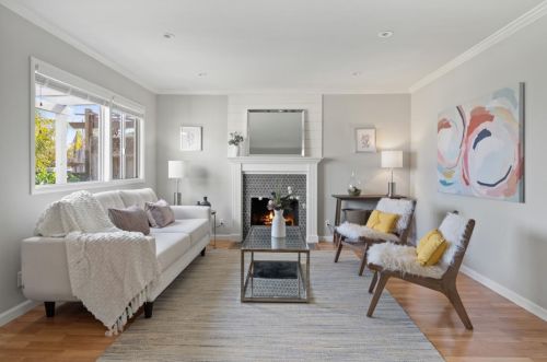 209 Hiller St, Belmont, CA 94002-2452