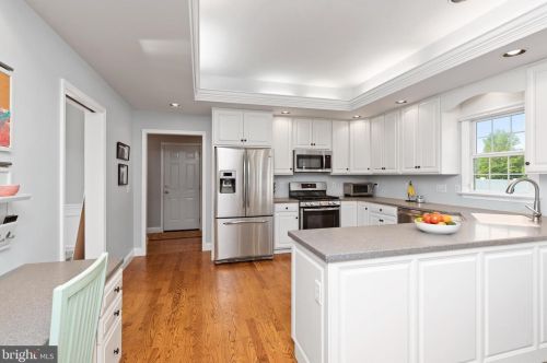 5915 Westover Dr, Navy Sup Dpt PA  17050-6871 exterior