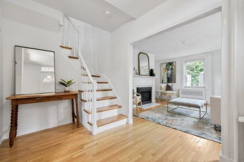 56 Winthrop St, Boston MA  exterior