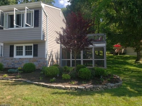 96 Forest Rd, Andover NJ  07821-2232 exterior