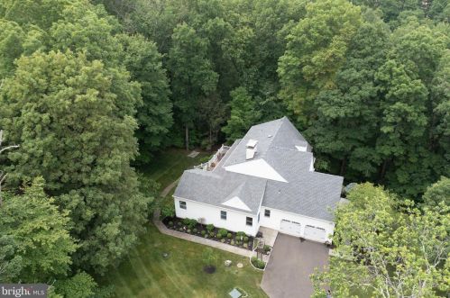 2750 Dark Hollow Rd, Jamison, PA 18929-1117