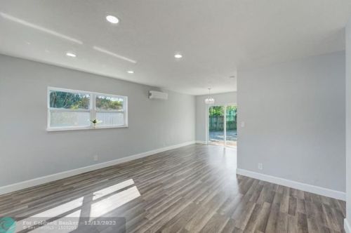 1485 1st Ct, Boynton Beach FL  33435-2609 exterior