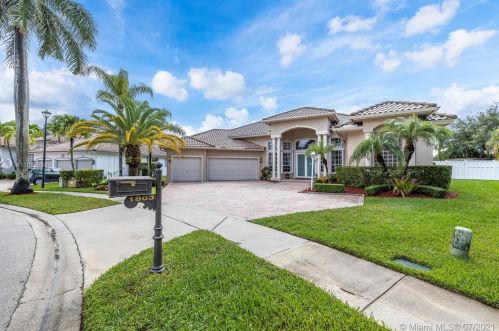 1803 137th Ave, Hollywood, FL 33028-2607