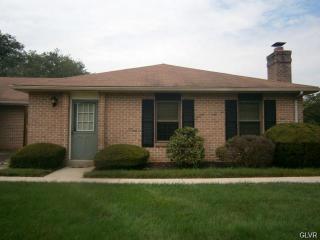 2823 Springhaven Pl, Macungie, PA 18062-1410