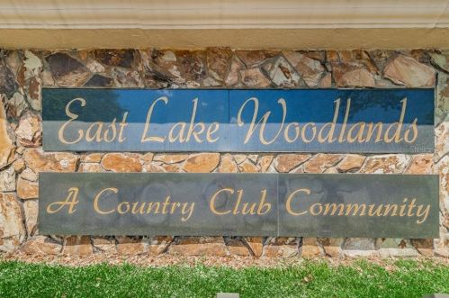 4811 Cross Pointe Dr, Oldsmar FL 34677-5202 exterior