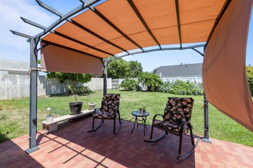 3549 Taconic Dr, West Palm Beach FL  33406-4916 exterior