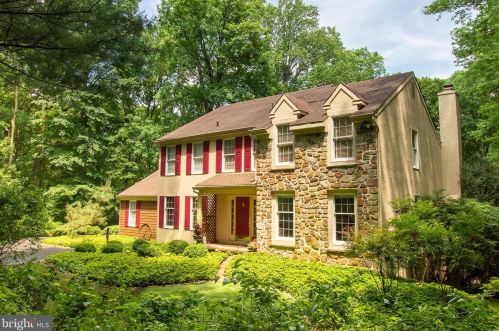 801 Lisadell Dr, Kennett Sq, PA 19348-1303