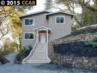 3 South Trl, Orinda, CA 94563-2126
